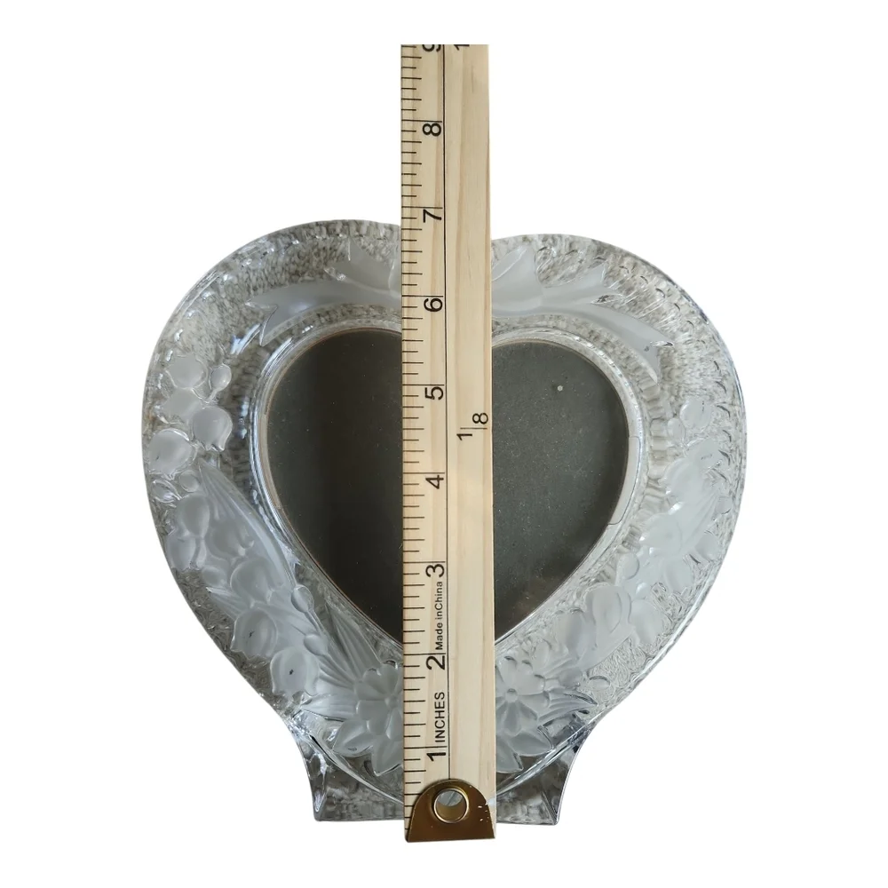 Home Beautiful Japan Heart Shaped Glass Photo Frame – 5x5 Floral Bow Design